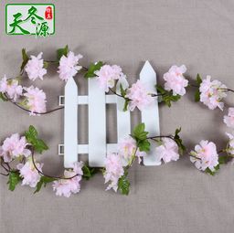 樱花藤条 营造浪漫婚礼布景的仿真花艺良选
